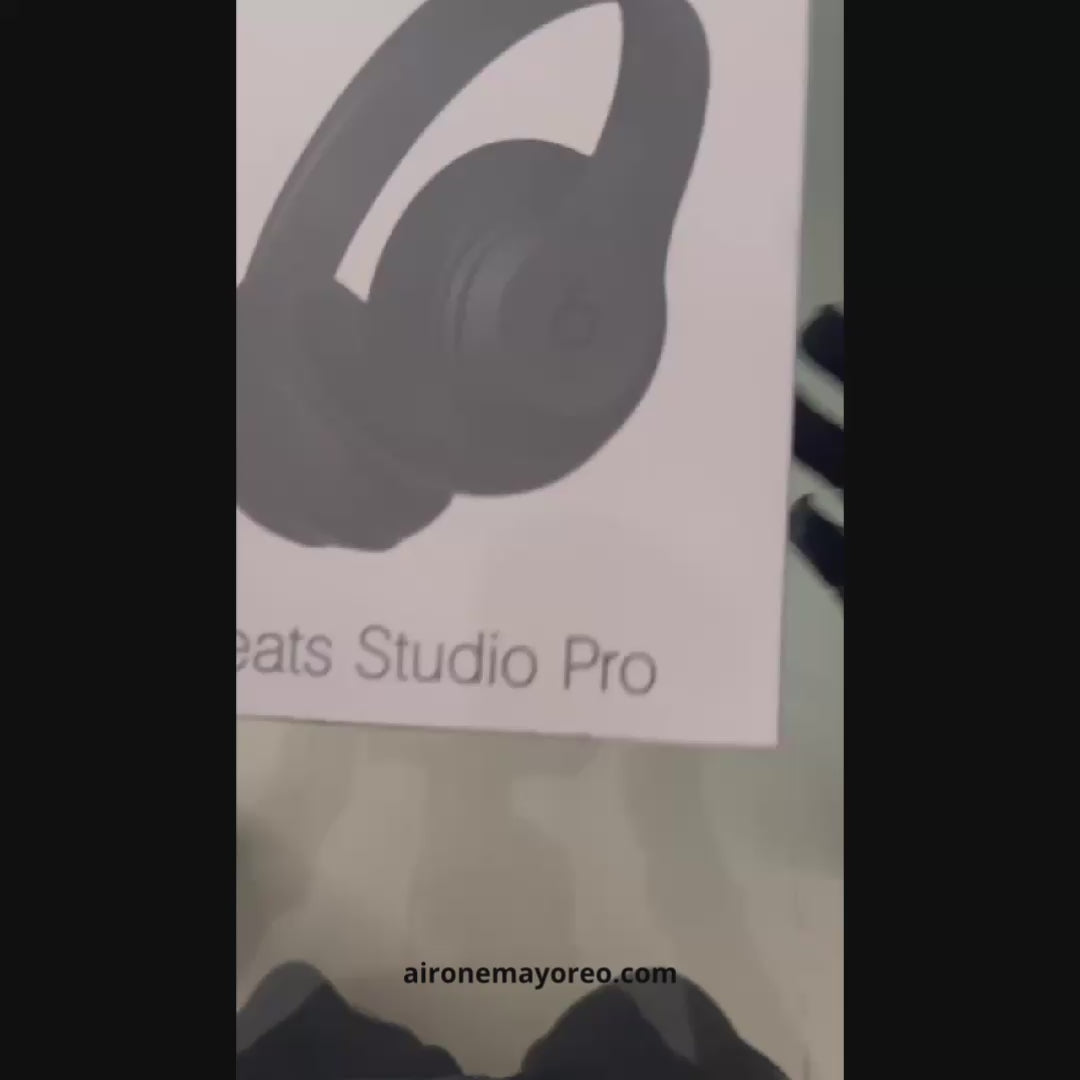 Beats Studio Pro
