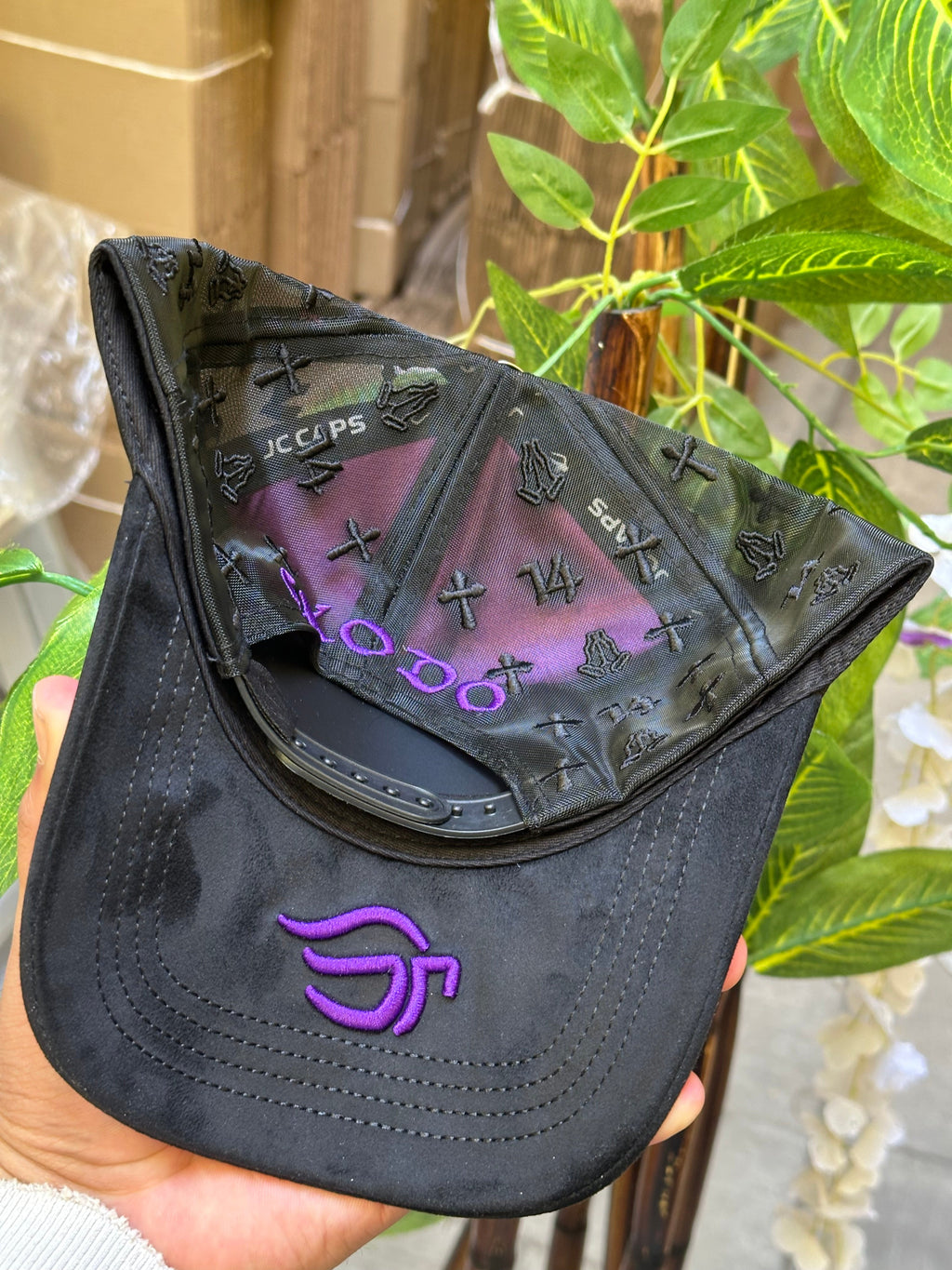 Éxodo 14-14 jc hats
