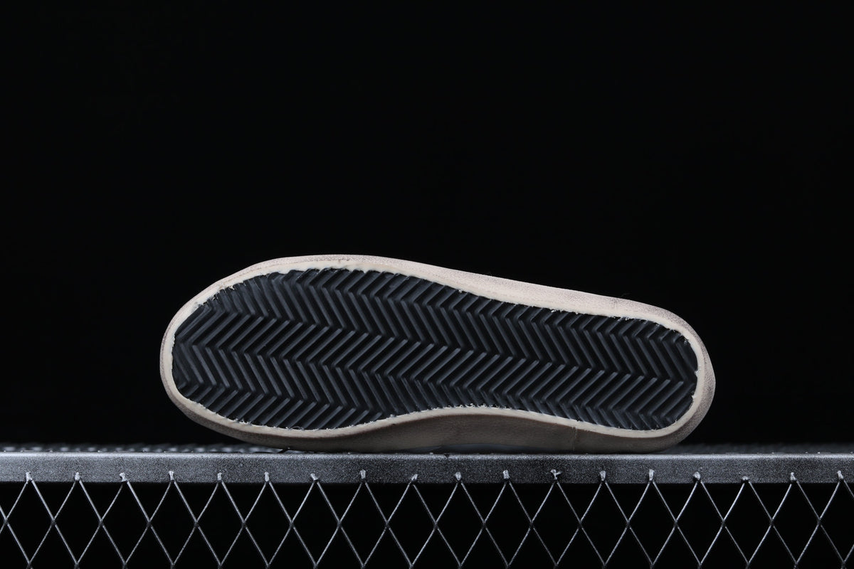 Golden Goose SuperStar black