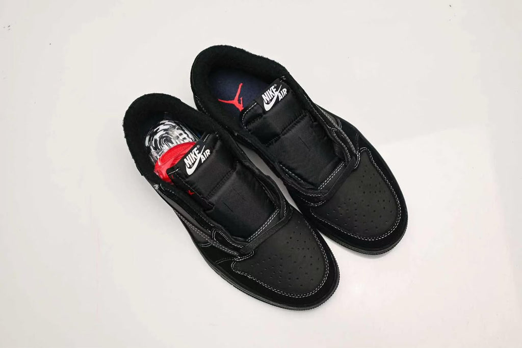 Air Jordan 1 Low OG SP x Travis Scott "Black Phantom",