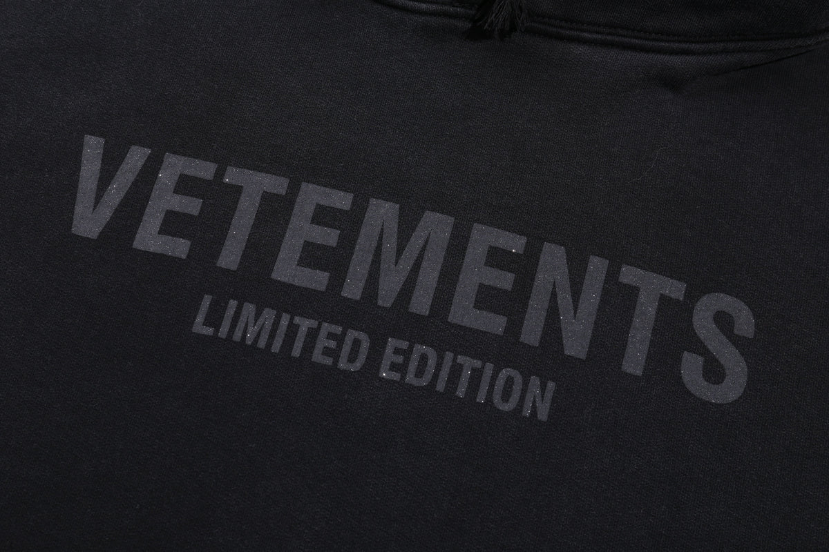 VETEMENTS