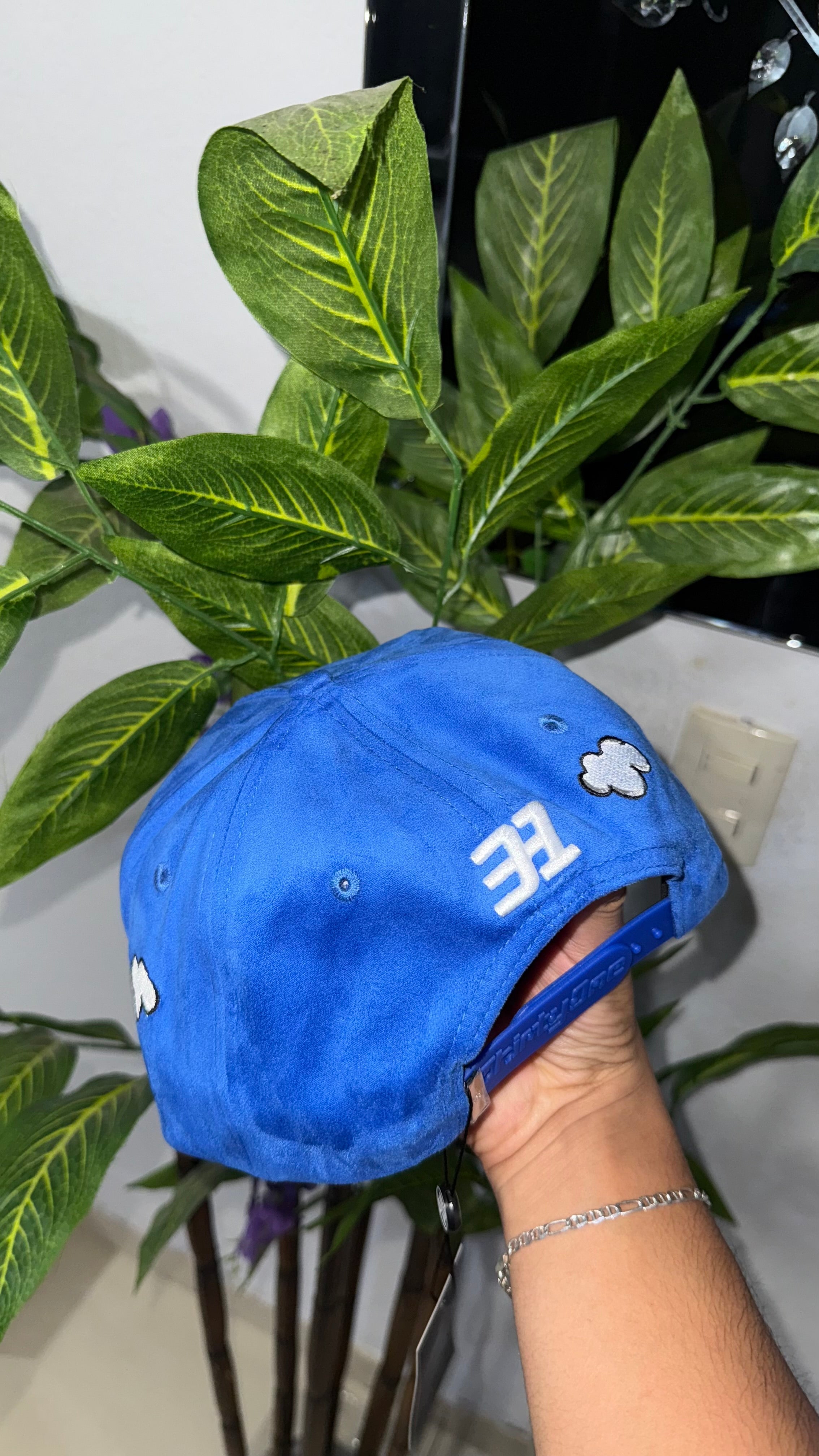 31 Hats “Clouds"
