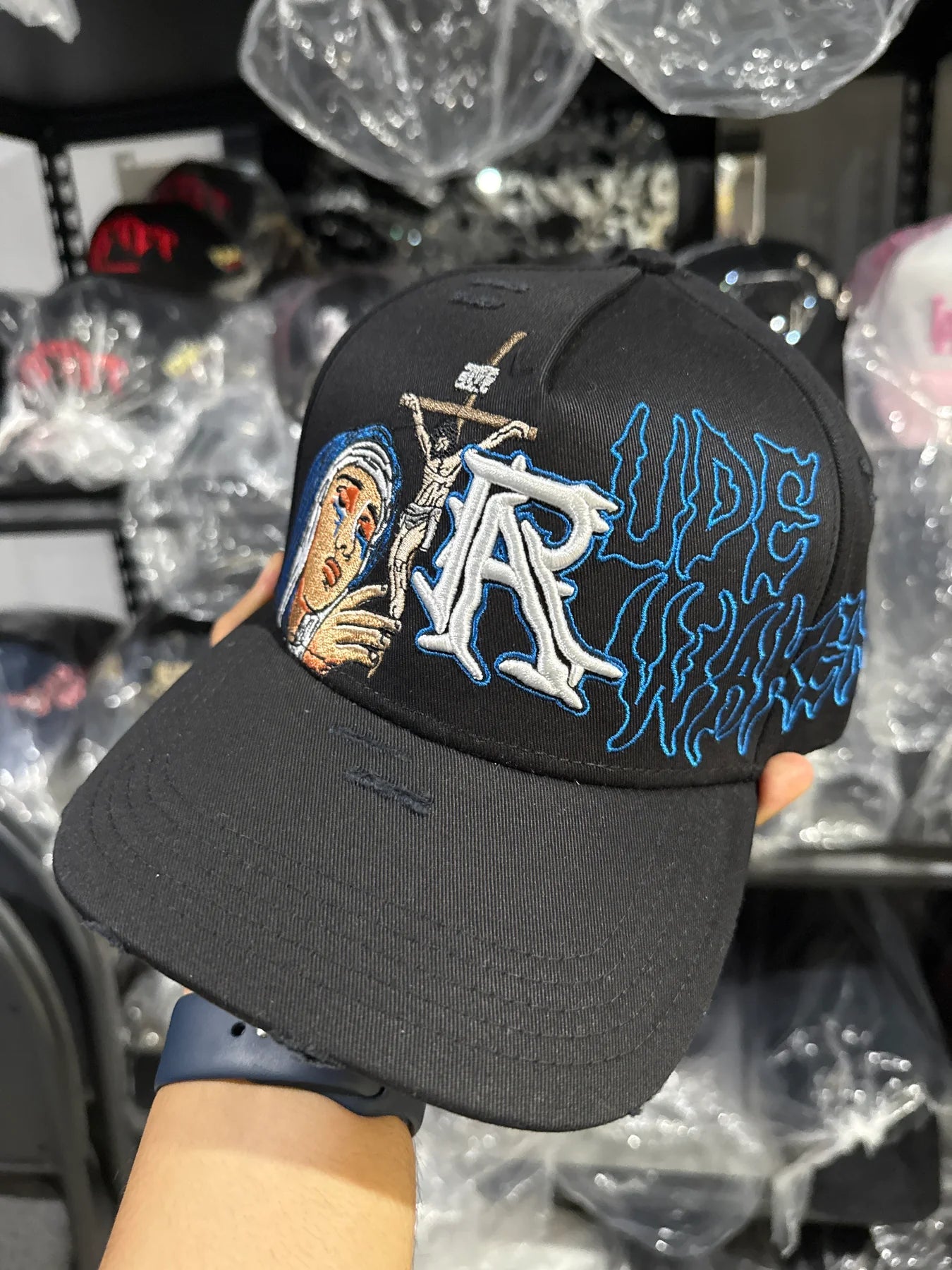 Rude Awakenings crucifixión