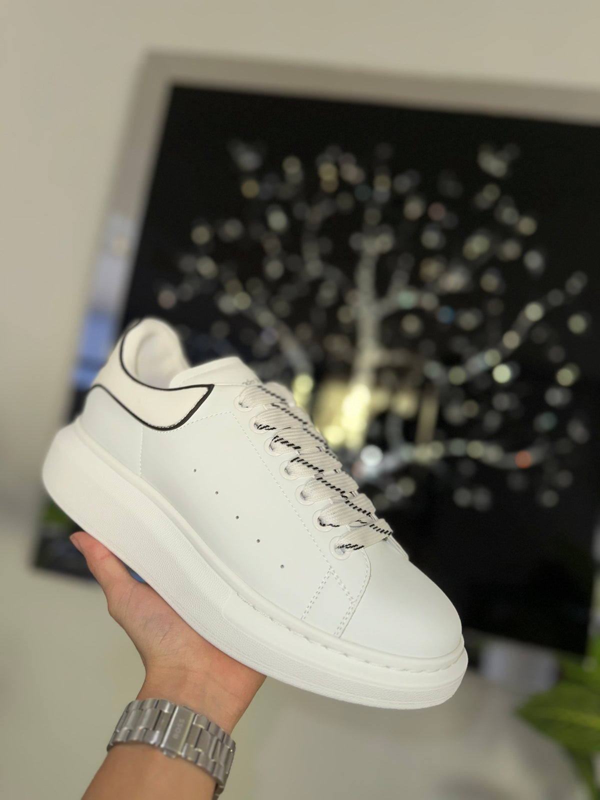 Alexander McQueen white/black